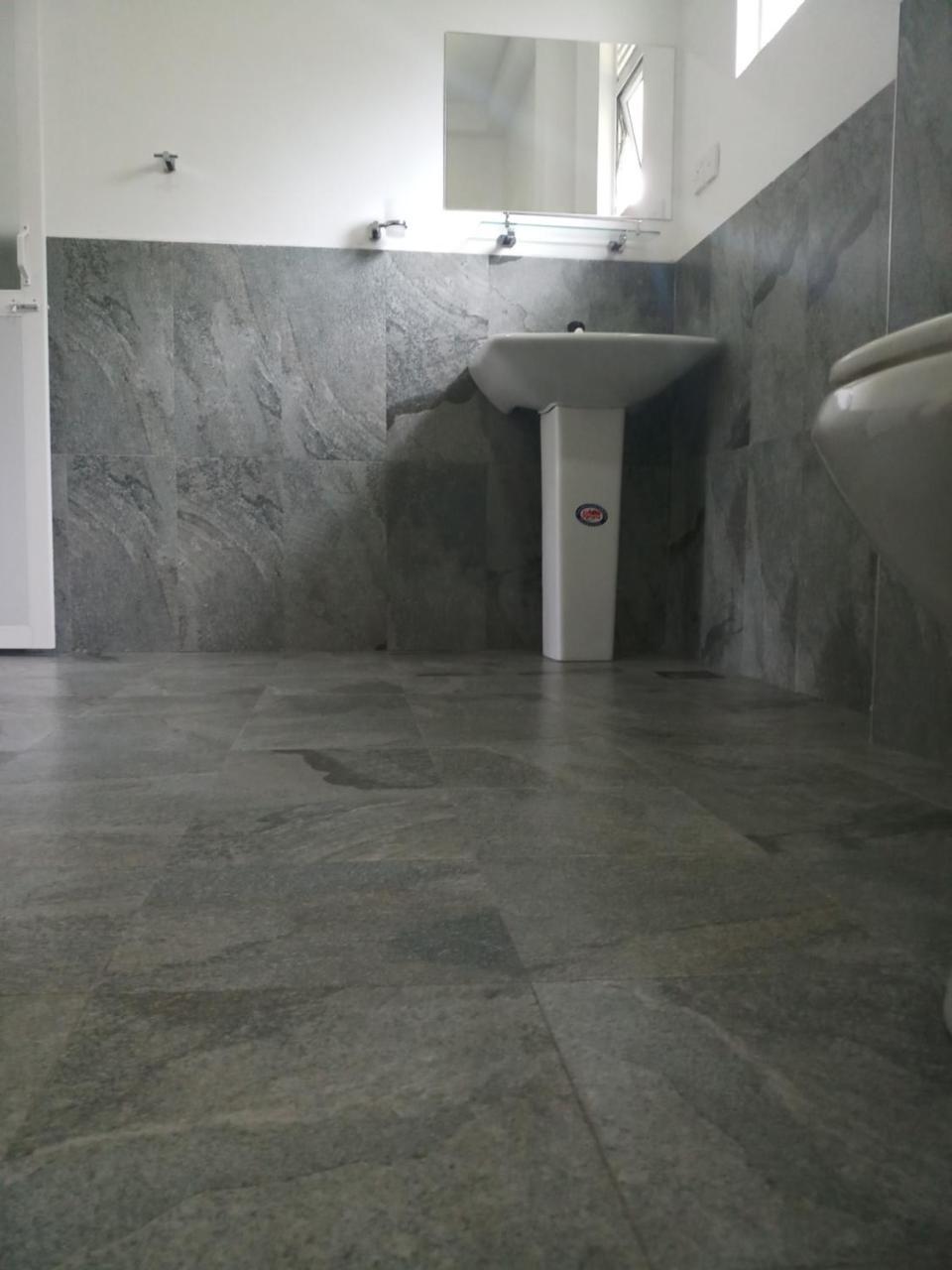 Lakvilla Hikkaduwa Exterior photo